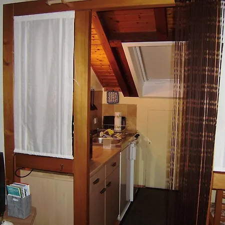 Haus Rosch Апартаменты *